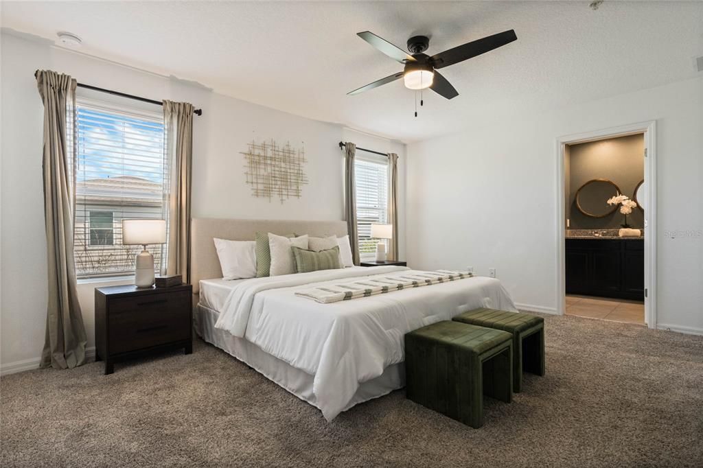 Active With Contract: $360,000 (3 beds, 2 baths, 1714 Square Feet)