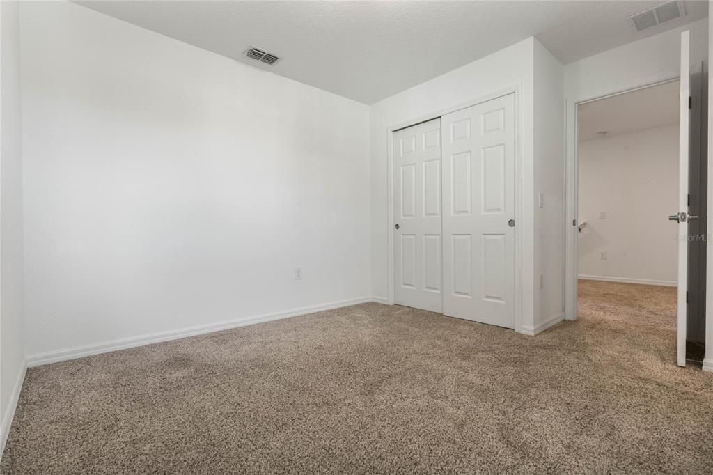 Active With Contract: $360,000 (3 beds, 2 baths, 1714 Square Feet)