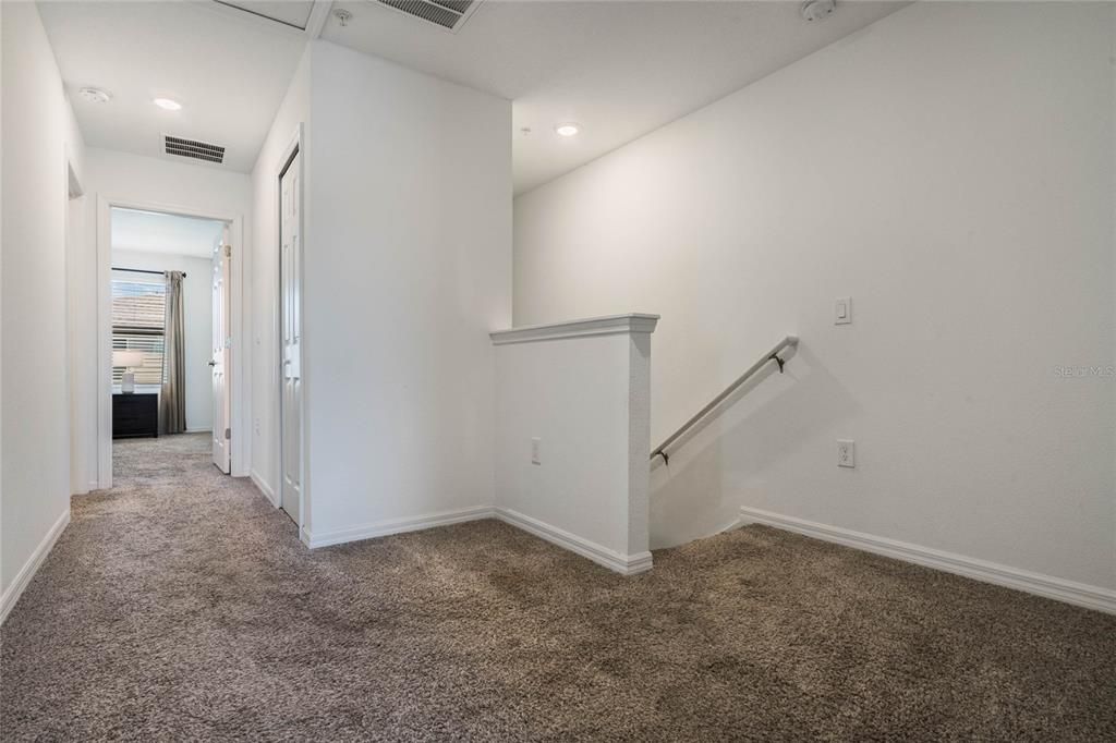 Active With Contract: $360,000 (3 beds, 2 baths, 1714 Square Feet)