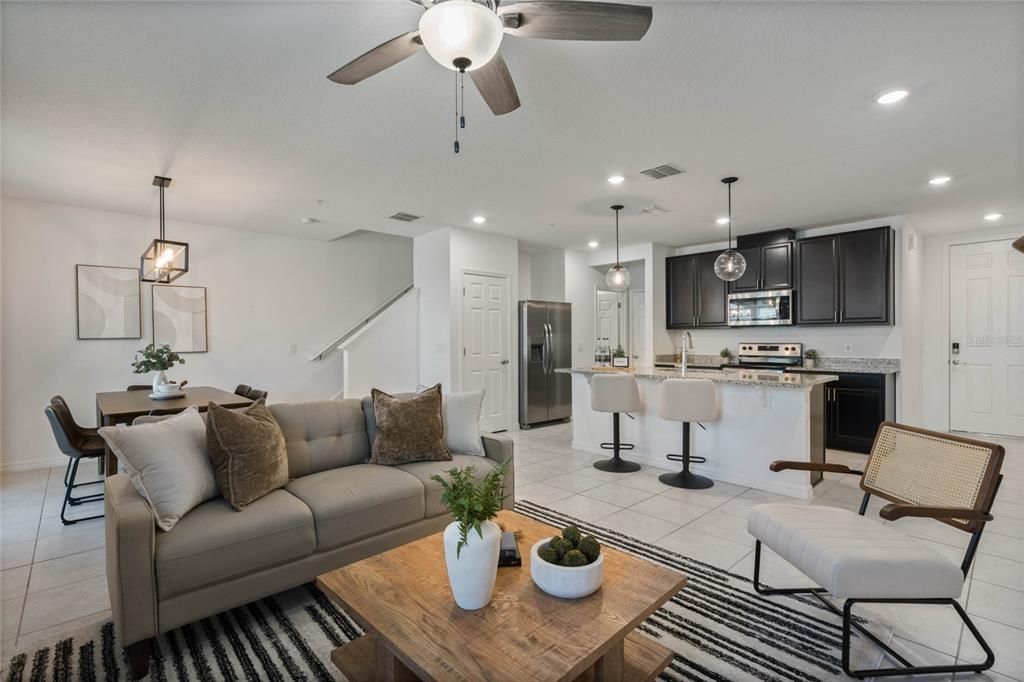 Active With Contract: $360,000 (3 beds, 2 baths, 1714 Square Feet)