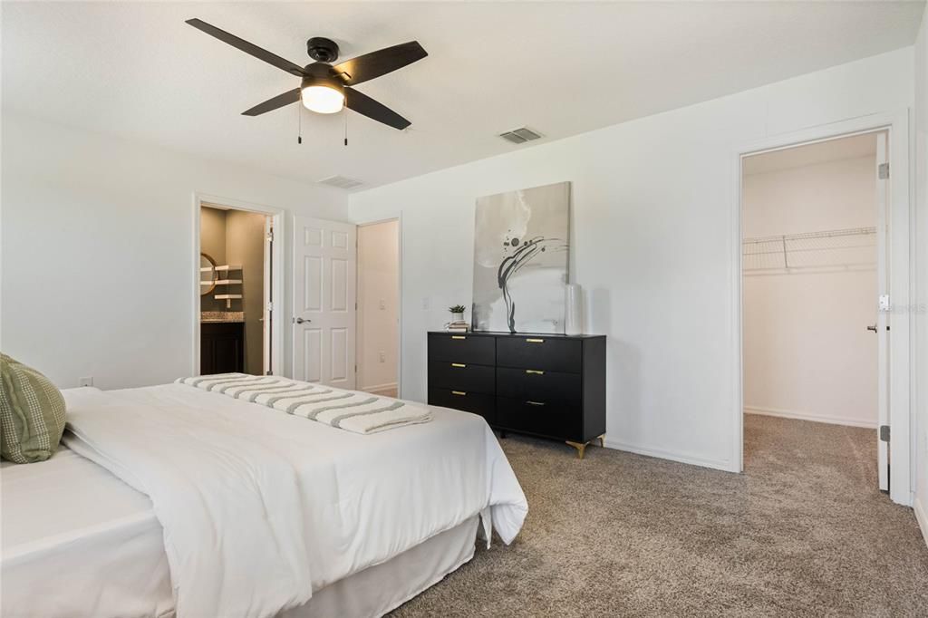 Active With Contract: $360,000 (3 beds, 2 baths, 1714 Square Feet)