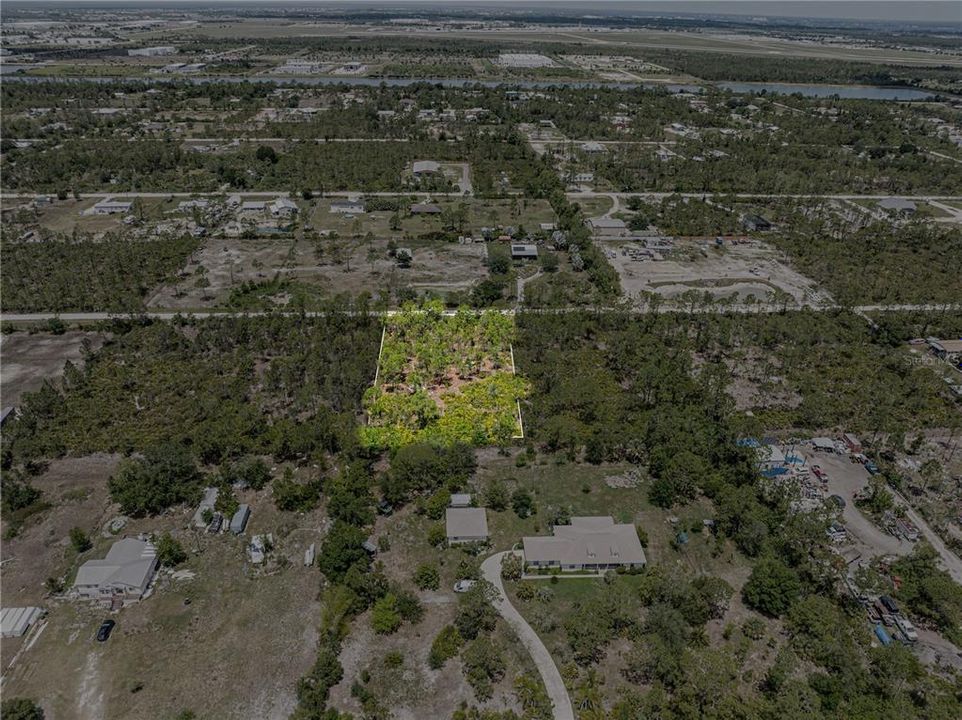 На продажу: $67,000 (1.25 acres)
