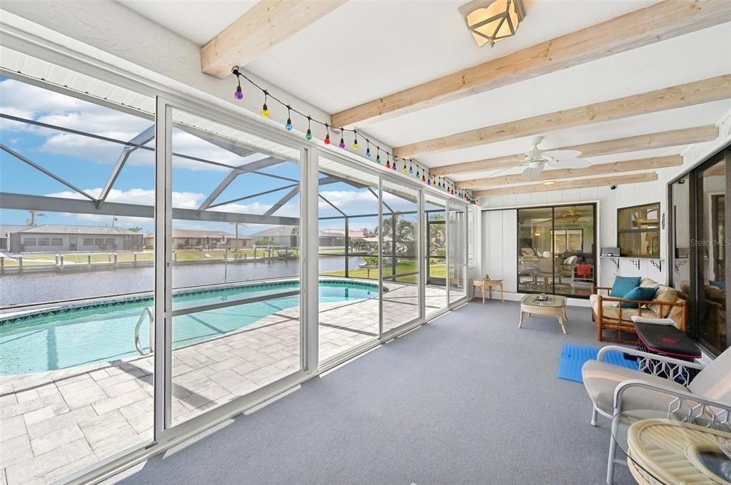 Под контрактом: $499,000 (2 спален, 2 ванн, 1516 Квадратных фут)