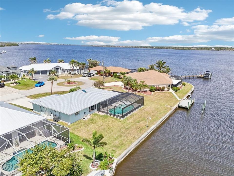 Под контрактом: $499,000 (2 спален, 2 ванн, 1516 Квадратных фут)