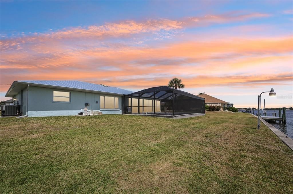 Под контрактом: $499,000 (2 спален, 2 ванн, 1516 Квадратных фут)