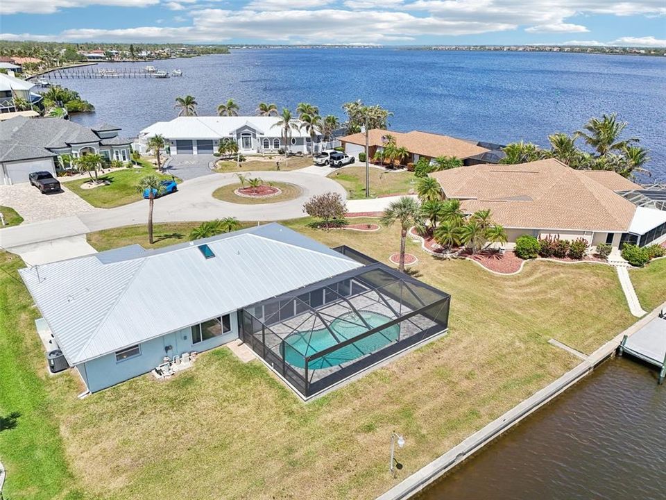 Под контрактом: $499,000 (2 спален, 2 ванн, 1516 Квадратных фут)