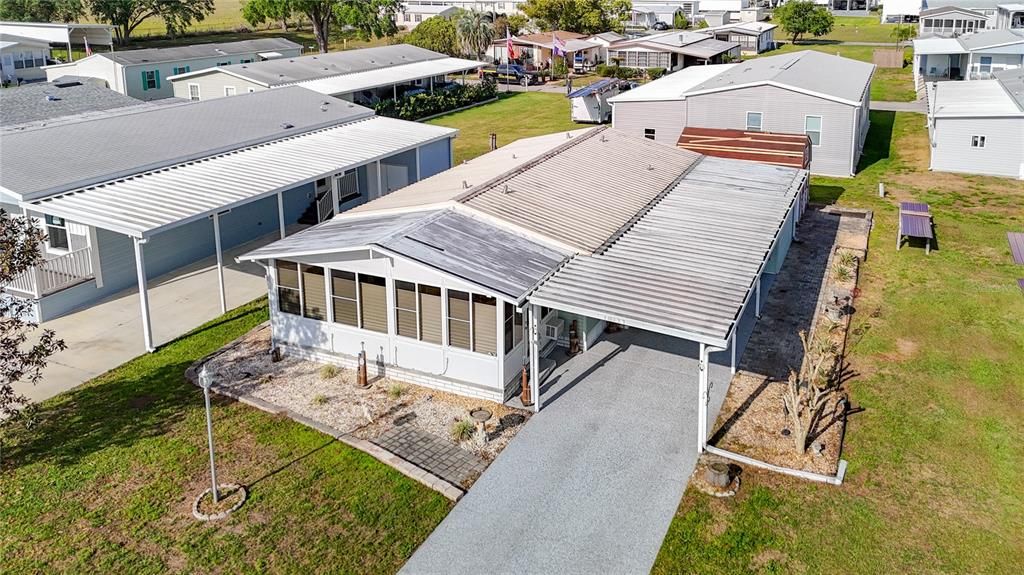 На продажу: $139,000 (2 спален, 2 ванн, 1040 Квадратных фут)