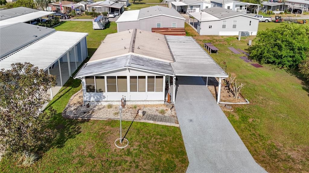 На продажу: $139,000 (2 спален, 2 ванн, 1040 Квадратных фут)