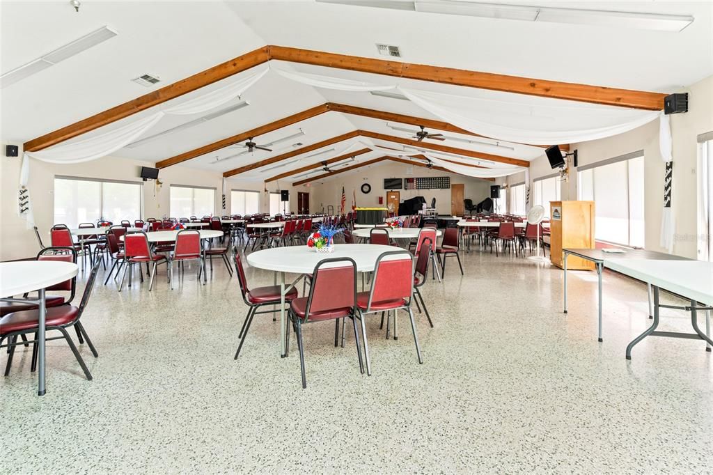 Activo con contrato: $143,000 (2 camas, 2 baños, 1288 Pies cuadrados)