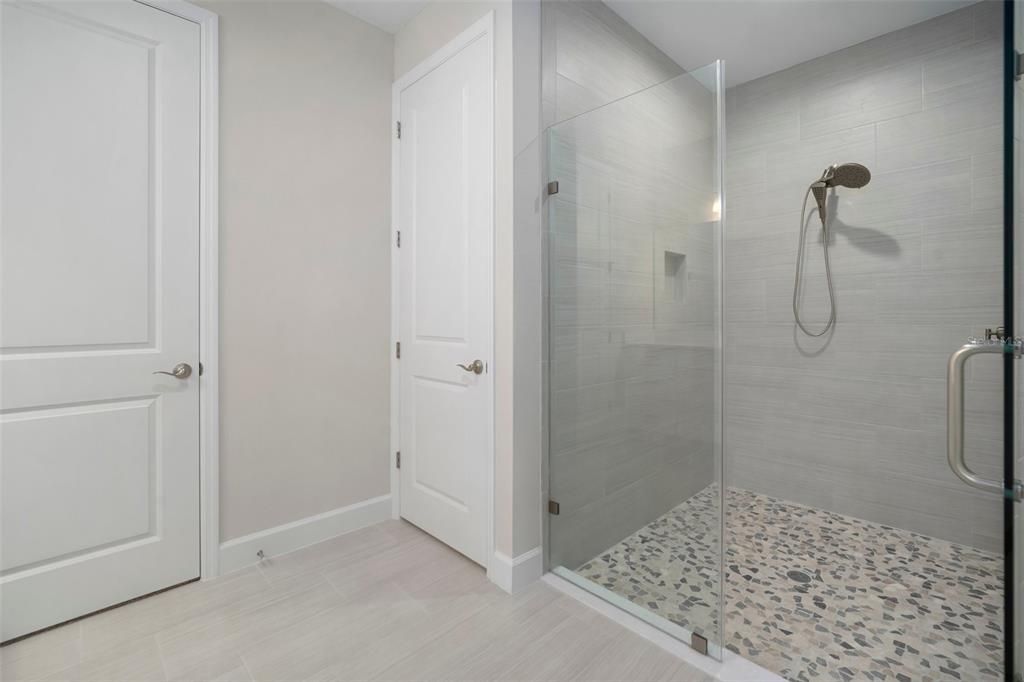 待售: $724,990 (3 贝兹, 3 浴室, 2853 平方英尺)