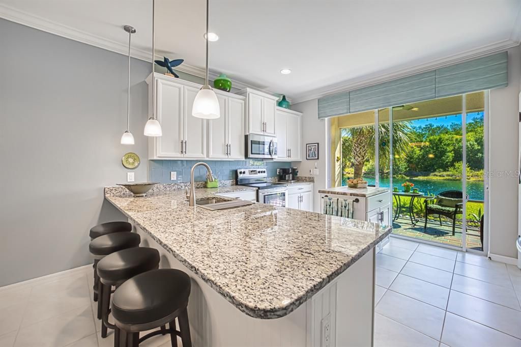 待售: $344,900 (2 贝兹, 2 浴室, 1544 平方英尺)