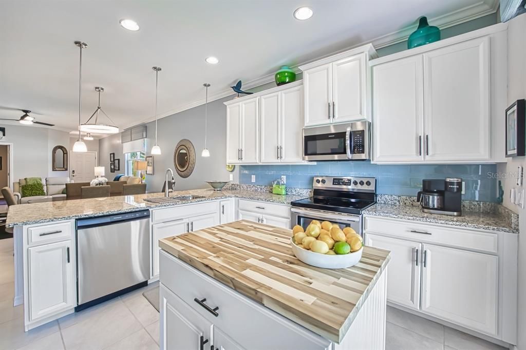 待售: $344,900 (2 贝兹, 2 浴室, 1544 平方英尺)