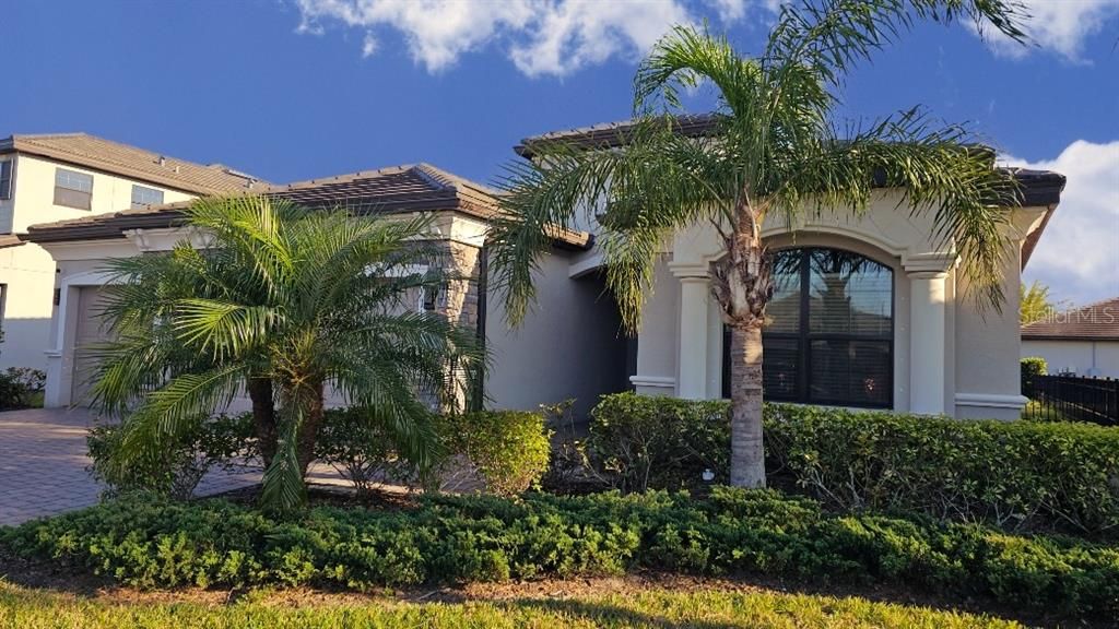 Recently Sold: $497,700 (4 beds, 2 baths, 2268 Square Feet)