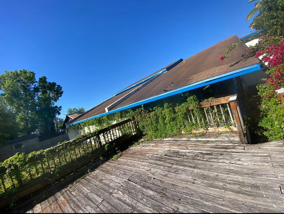 En Venta: $550,000 (4 camas, 3 baños, 3663 Pies cuadrados)