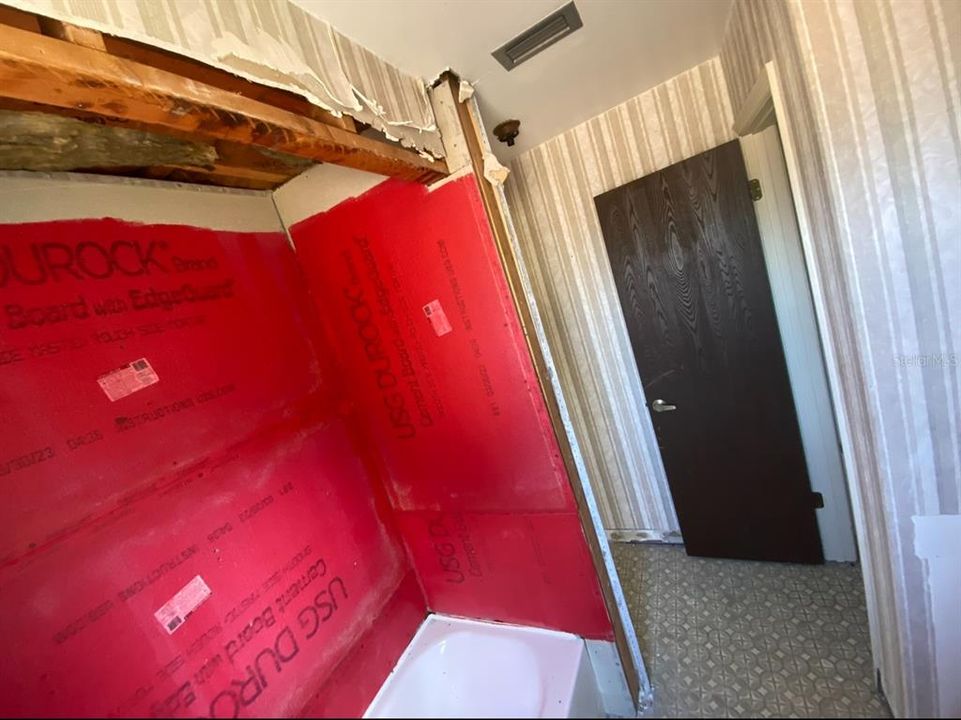 En Venta: $550,000 (4 camas, 3 baños, 3663 Pies cuadrados)