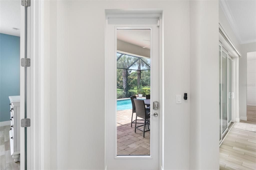 Activo con contrato: $1,050,000 (5 camas, 3 baños, 3938 Pies cuadrados)