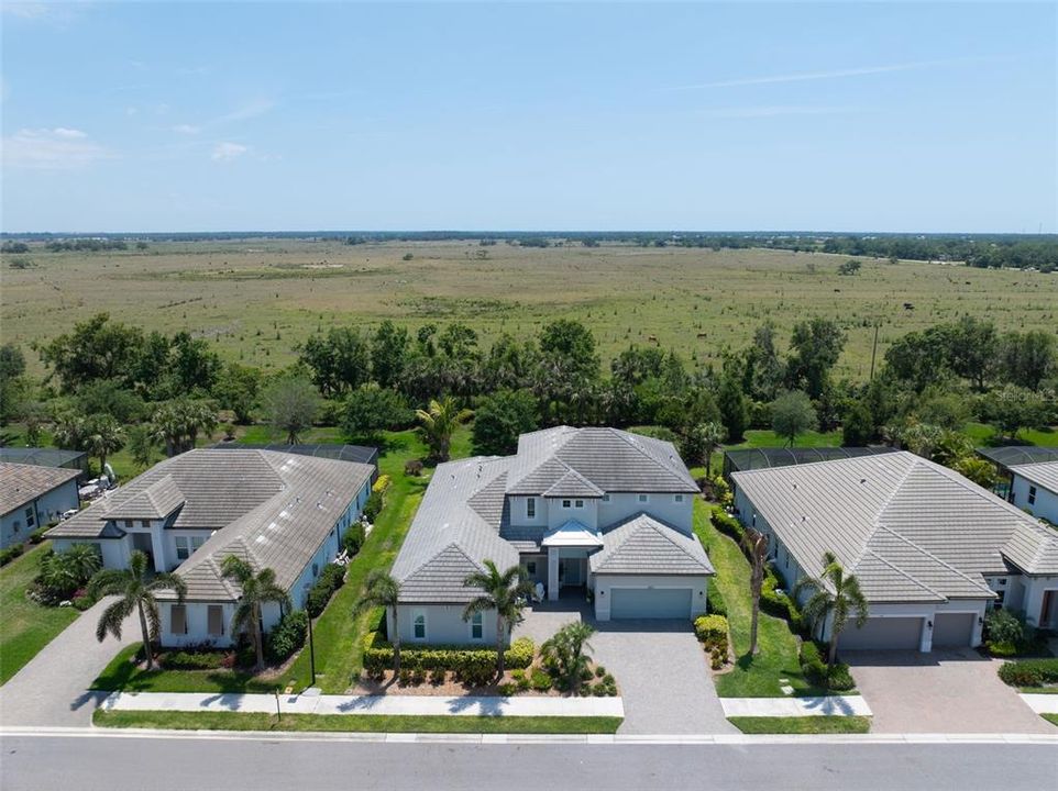 Activo con contrato: $1,050,000 (5 camas, 3 baños, 3938 Pies cuadrados)