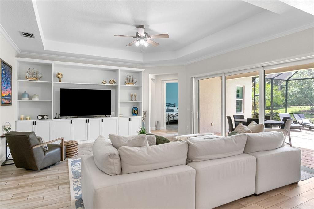 Activo con contrato: $1,050,000 (5 camas, 3 baños, 3938 Pies cuadrados)