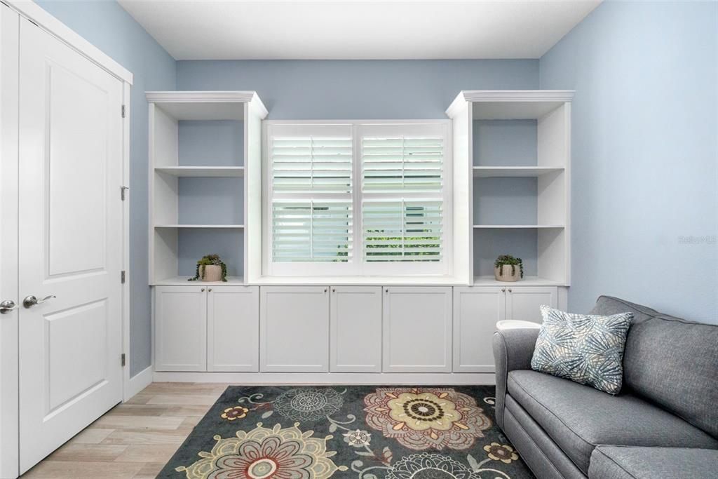 Activo con contrato: $1,050,000 (5 camas, 3 baños, 3938 Pies cuadrados)