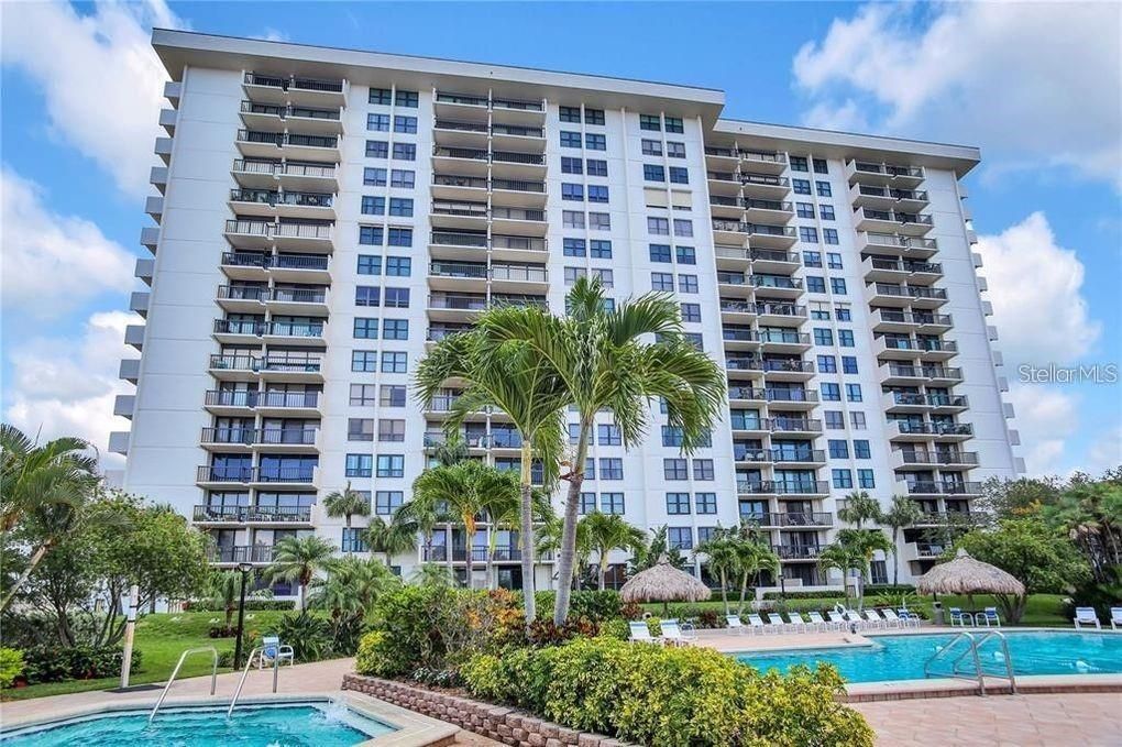 Недавно арендовано: $2,500 (2 спален, 2 ванн, 1240 Квадратных фут)