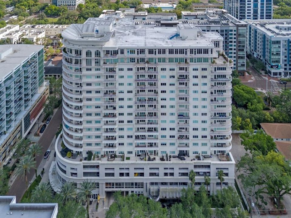 En Venta: $3,600,000 (3 camas, 3 baños, 4244 Pies cuadrados)