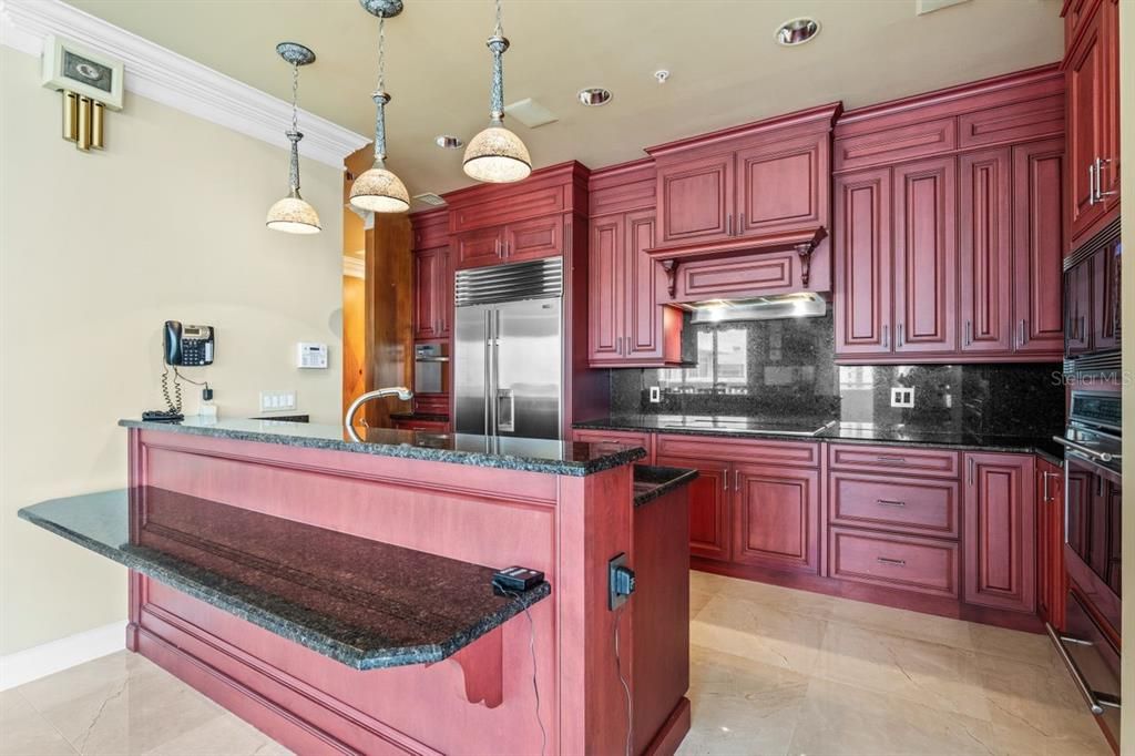 En Venta: $3,600,000 (3 camas, 3 baños, 4244 Pies cuadrados)