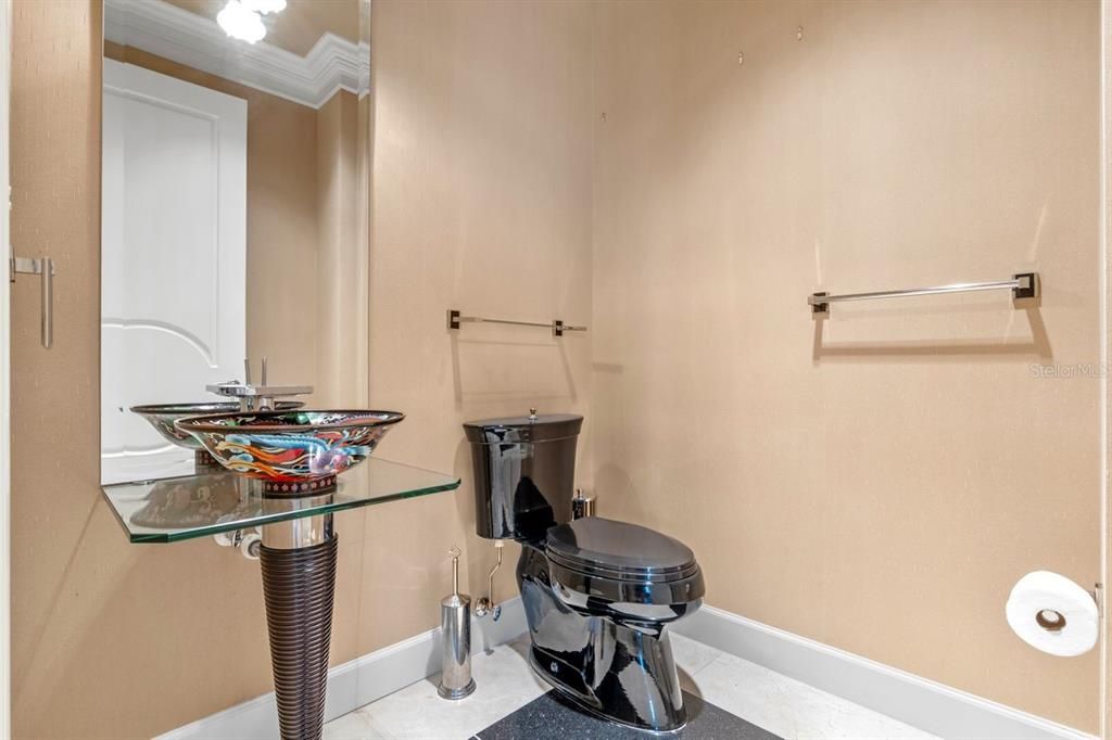 En Venta: $3,600,000 (3 camas, 3 baños, 4244 Pies cuadrados)