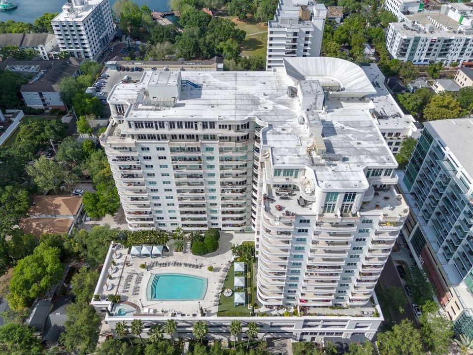 En Venta: $3,600,000 (3 camas, 3 baños, 4244 Pies cuadrados)