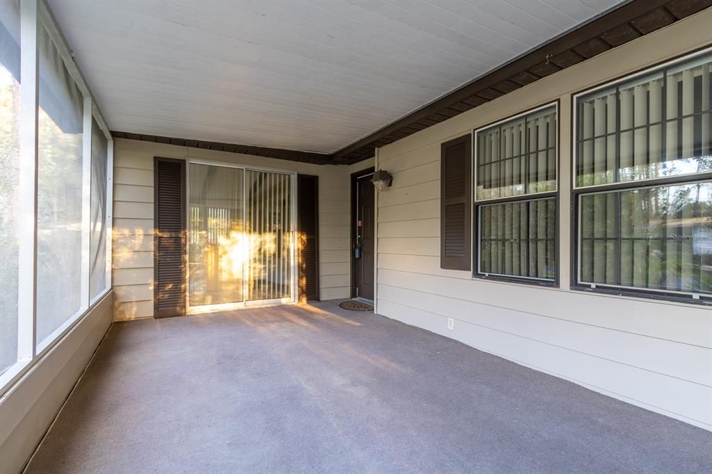 For Sale: $165,000 (2 beds, 2 baths, 1640 Square Feet)