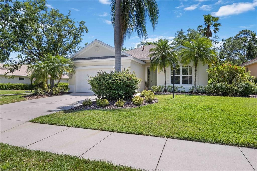 Recently Sold: $449,900 (2 beds, 2 baths, 1459 Square Feet)