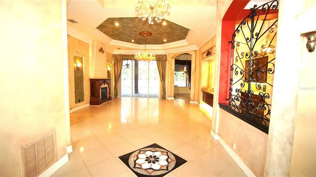 En Venta: $870,000 (3 camas, 3 baños, 5502 Pies cuadrados)