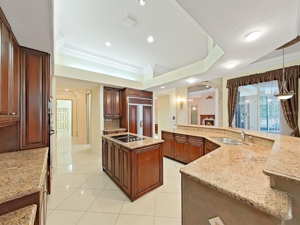 En Venta: $870,000 (3 camas, 3 baños, 5502 Pies cuadrados)