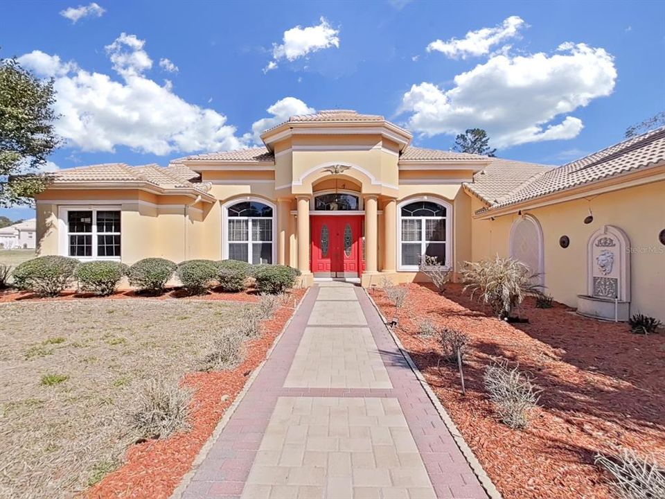 En Venta: $870,000 (3 camas, 3 baños, 5502 Pies cuadrados)