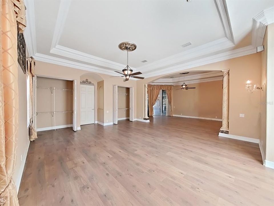 En Venta: $870,000 (3 camas, 3 baños, 5502 Pies cuadrados)