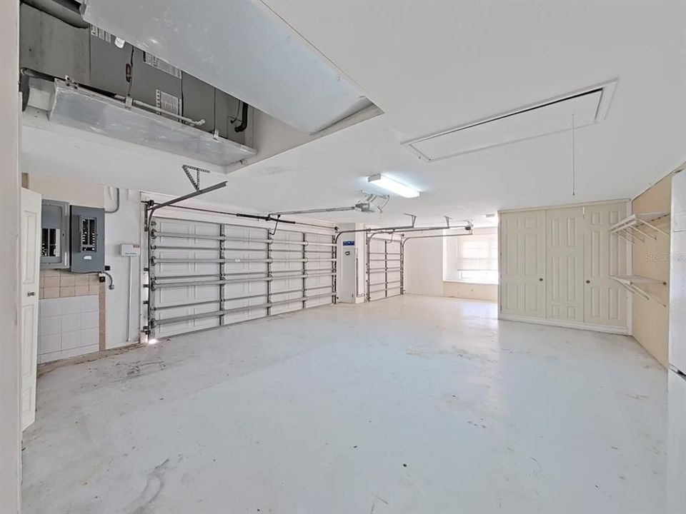 En Venta: $870,000 (3 camas, 3 baños, 5502 Pies cuadrados)