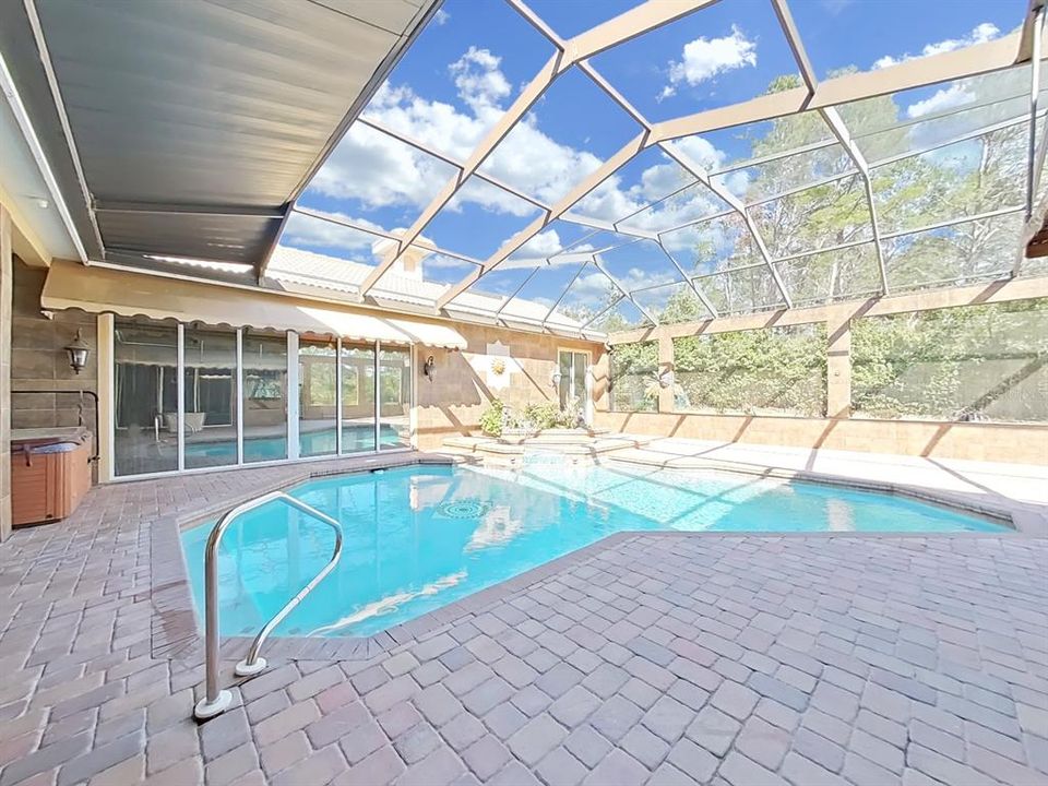 En Venta: $870,000 (3 camas, 3 baños, 5502 Pies cuadrados)