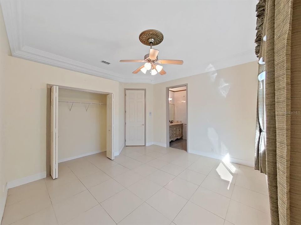 En Venta: $870,000 (3 camas, 3 baños, 5502 Pies cuadrados)