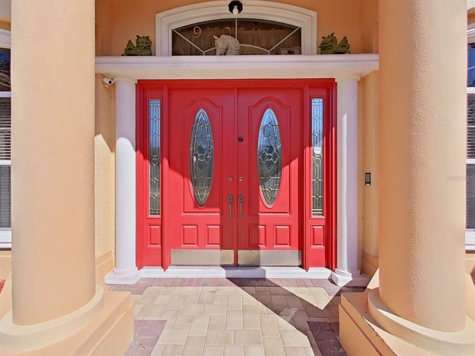 En Venta: $870,000 (3 camas, 3 baños, 5502 Pies cuadrados)