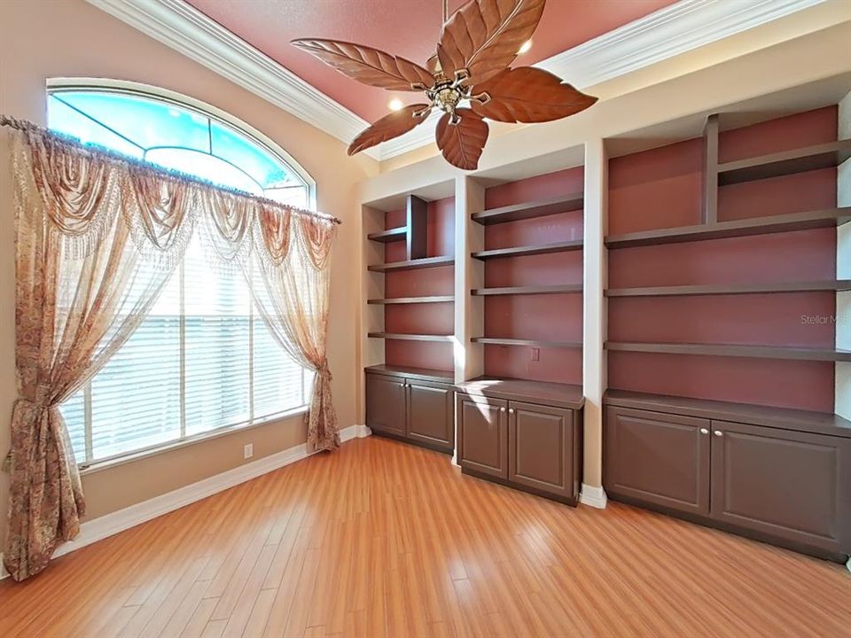 En Venta: $870,000 (3 camas, 3 baños, 5502 Pies cuadrados)