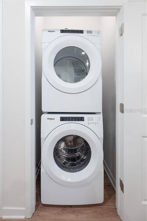 For Rent: $1,523 (1 beds, 1 baths, 704 Square Feet)