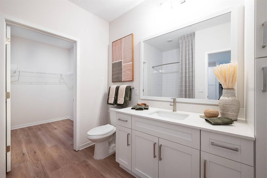 For Rent: $1,523 (1 beds, 1 baths, 704 Square Feet)