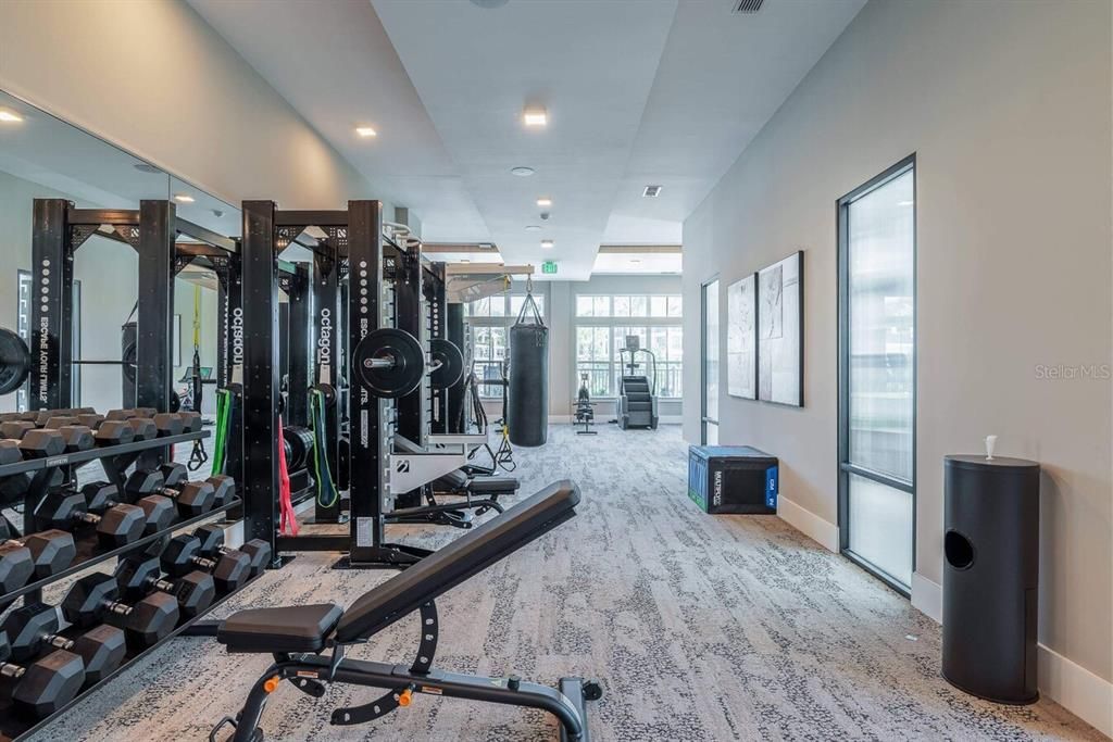 For Rent: $1,523 (1 beds, 1 baths, 704 Square Feet)