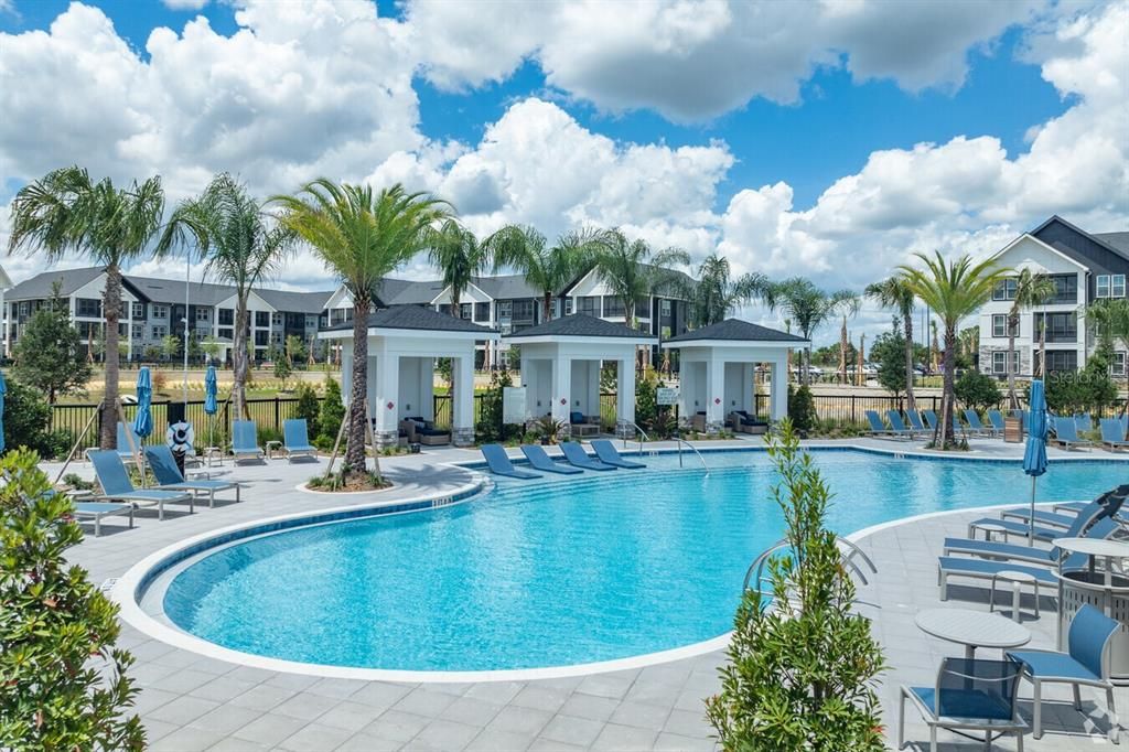 For Rent: $1,523 (1 beds, 1 baths, 704 Square Feet)