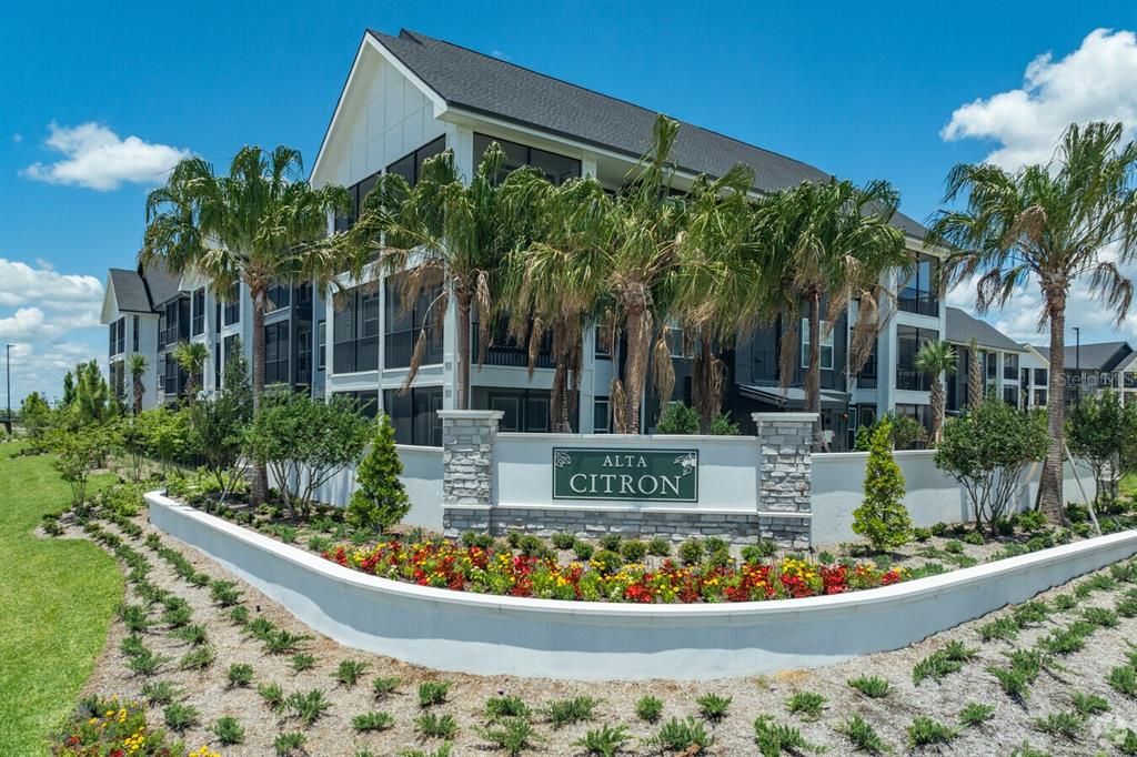 For Rent: $1,523 (1 beds, 1 baths, 704 Square Feet)