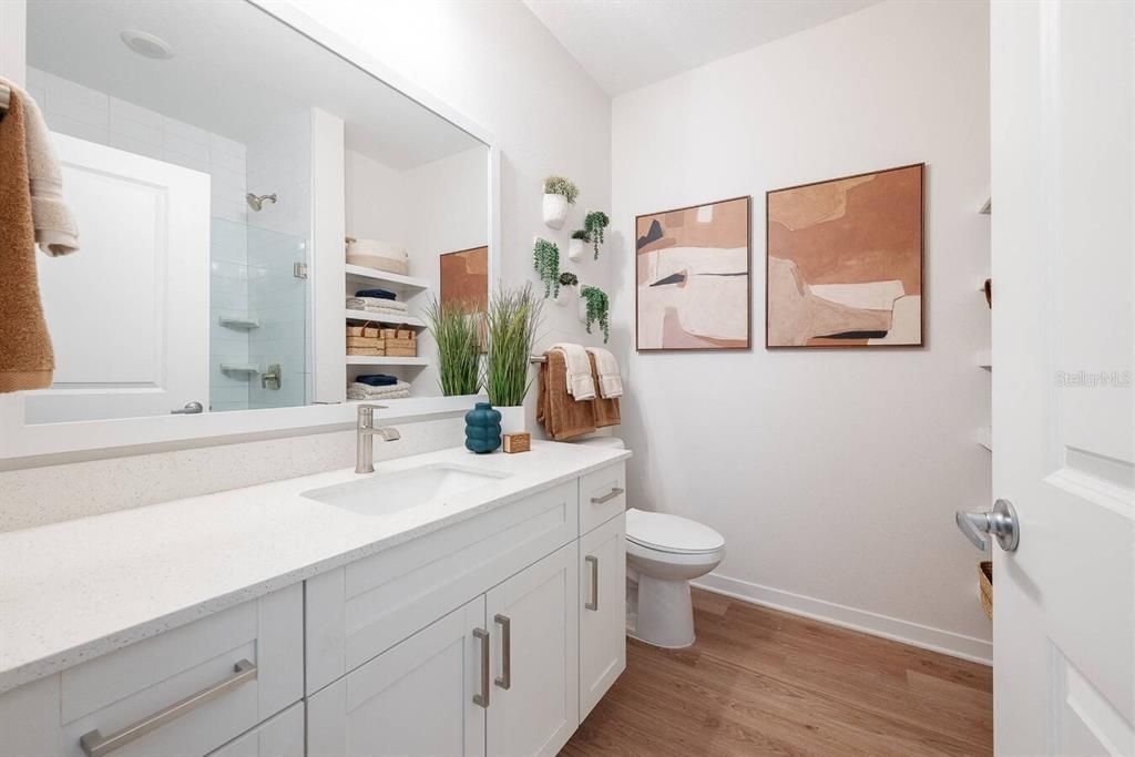 For Rent: $1,523 (1 beds, 1 baths, 704 Square Feet)