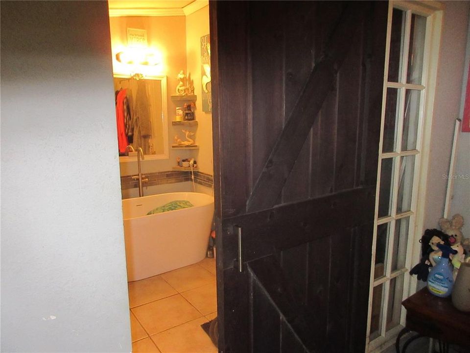 For Sale: $199,000 (3 beds, 2 baths, 1512 Square Feet)