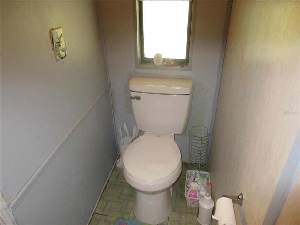 For Sale: $199,000 (3 beds, 2 baths, 1512 Square Feet)