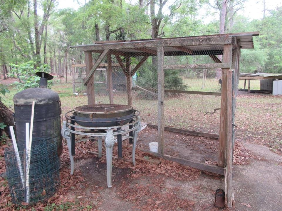 For Sale: $199,000 (3 beds, 2 baths, 1512 Square Feet)