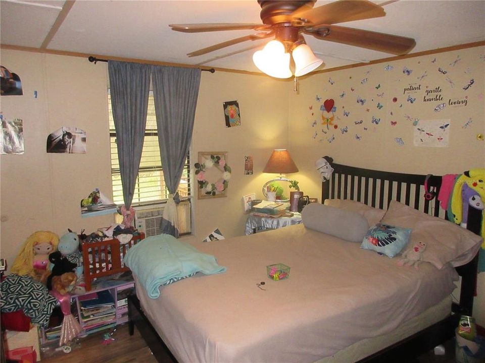 For Sale: $199,000 (3 beds, 2 baths, 1512 Square Feet)