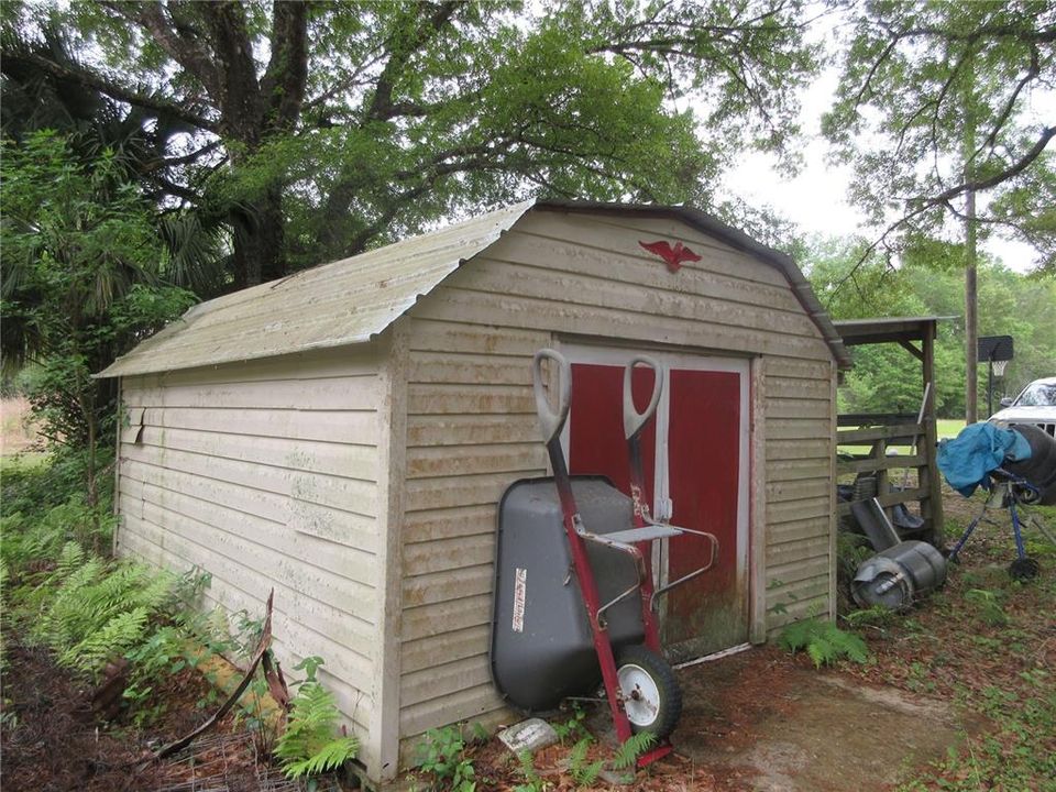 For Sale: $199,000 (3 beds, 2 baths, 1512 Square Feet)